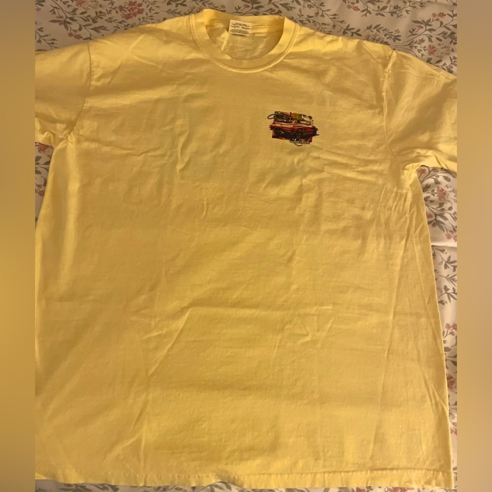 NEW Chaos ‘65 Corvette Stingray ”Butter” Yellow T-Shirt / X-Lg Vette NEW - Picture 2 of 6